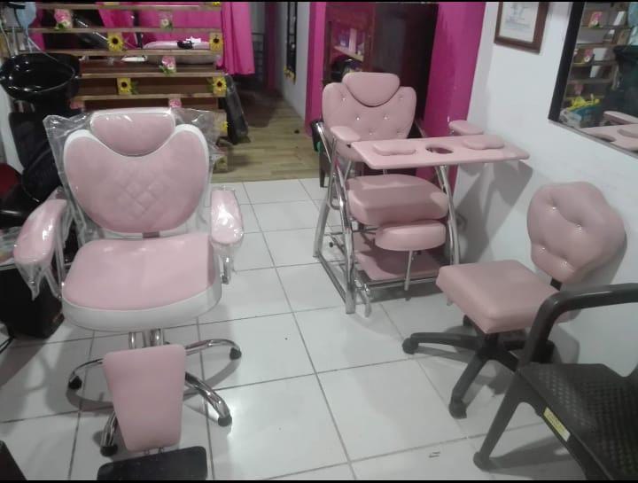 Peluquería Pequeña — segunda vista